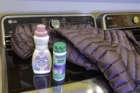 best way to wash puffer jacket